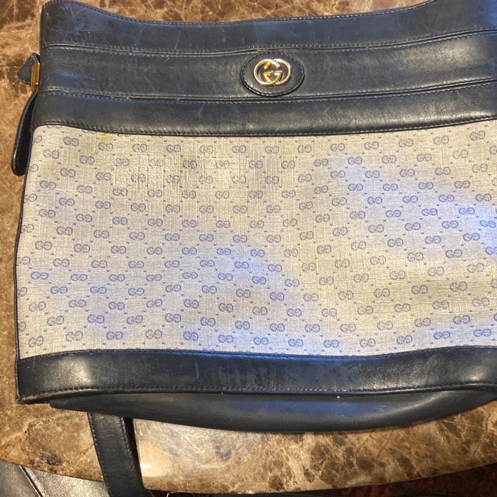 This vintage Gucci smoke free environment still has some good qualities about it